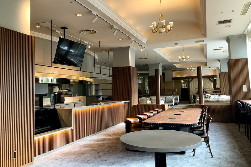 Spacious Café and Bottle Store with a Focus on Wine Newly Opened