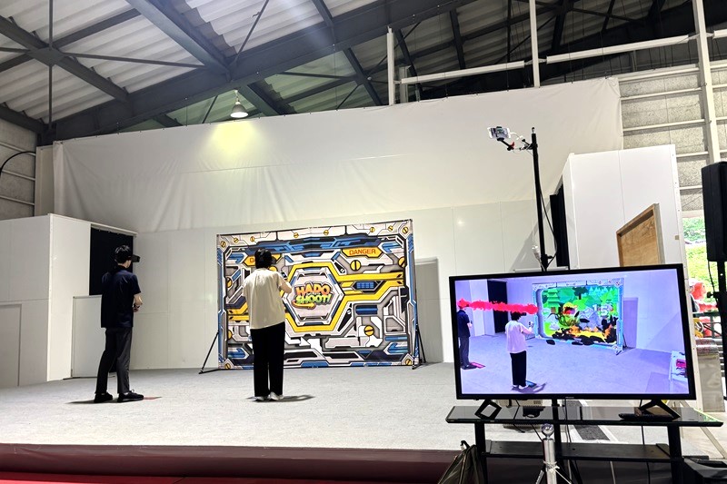 ARシューティングゲーム「HADO SHOOT！」でモンスターを倒そう！