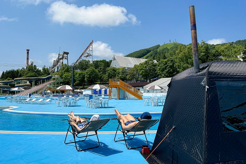 大自然の屋外プールでととのう、この夏「Pool & Sauna」が新登場！